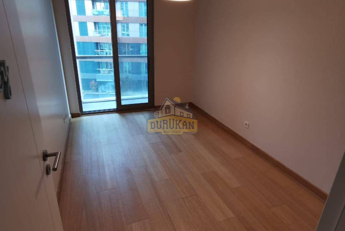 Vadi İstanbul 4+1 Satılık Daire