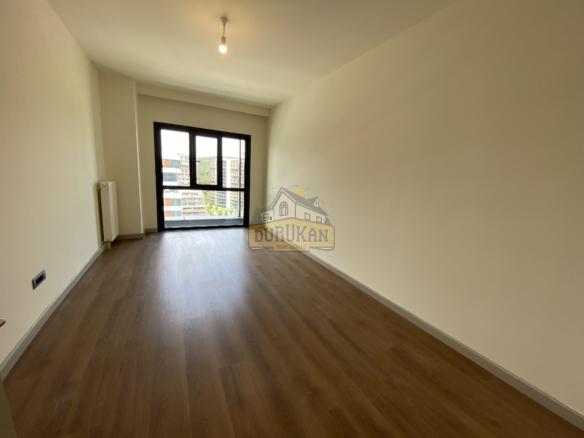 آپارتمان 3+1 اجارهای در آوانگارت استانبول