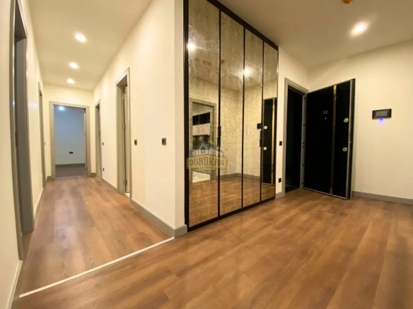 Avangart Istanbul 4+1 Apartment for Sale