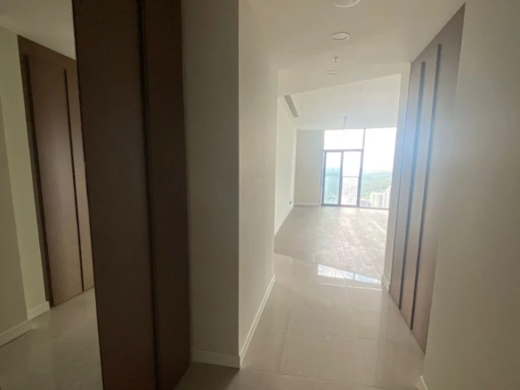 Skyland Istanbul Grand Apartment for Sale, 3+1 Home