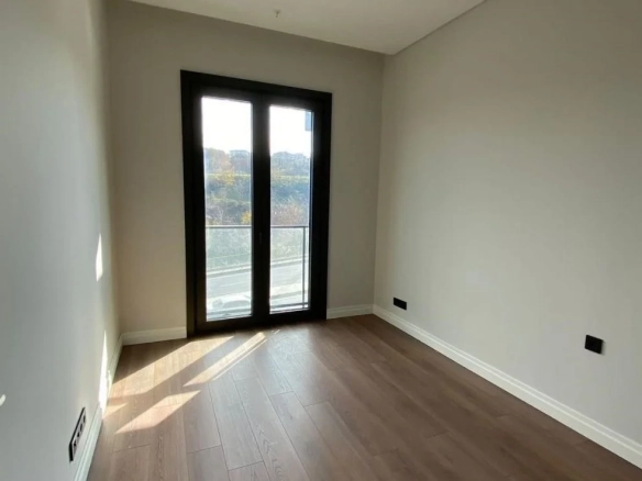 Kağıthane Çamlıvadi 4+1 Apartment for Sale