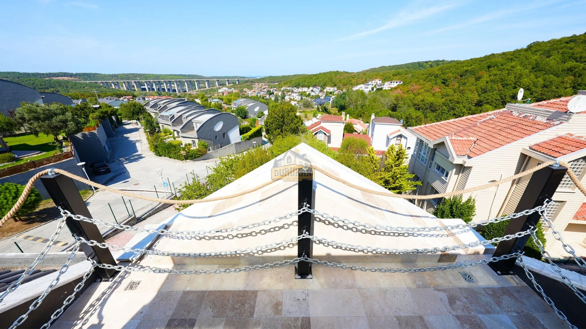 zekeriyaköy satılık villa