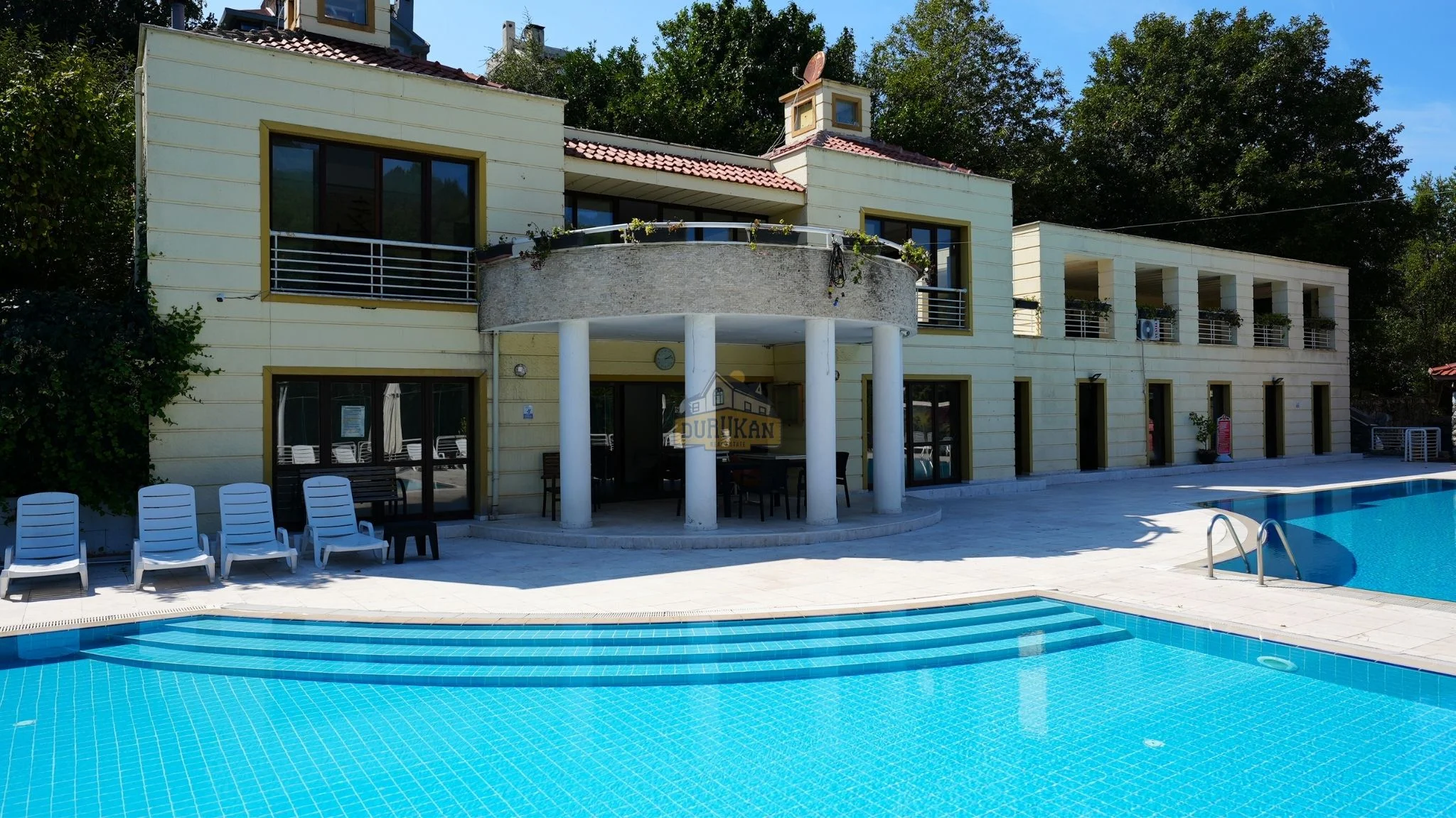 zekeriyaköy satılık villa