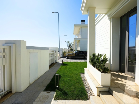 CHINAARKOY HOUSES 5+2 VILLA FOR RENT
