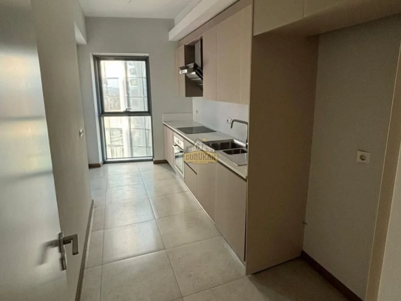 Maslak 1453 Kapalı Mutfak 2+1 Satılık Daire — 160 m²