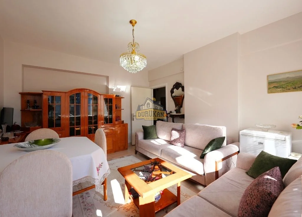 Beşiktaş Dikilitaş Mahallesi 2+1 Satılık Daire | Durukan Real Estate