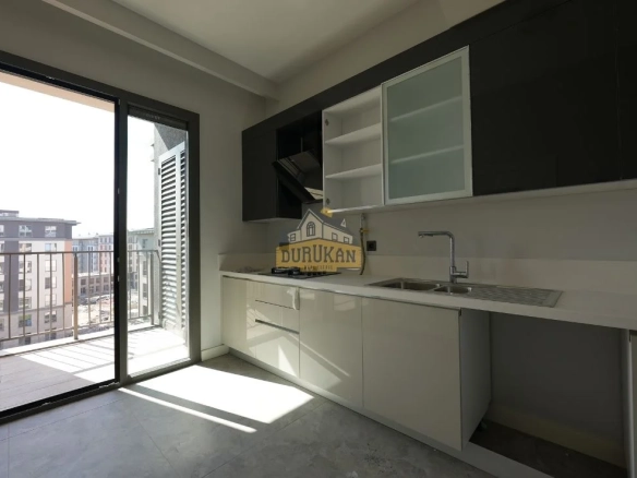 Çınarköy 2+1 for Rent — 119 m², Two Bathrooms