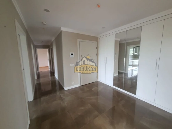 Skyland Istanbul Luxury Apartment for Sale, 3+1 with 180 m²