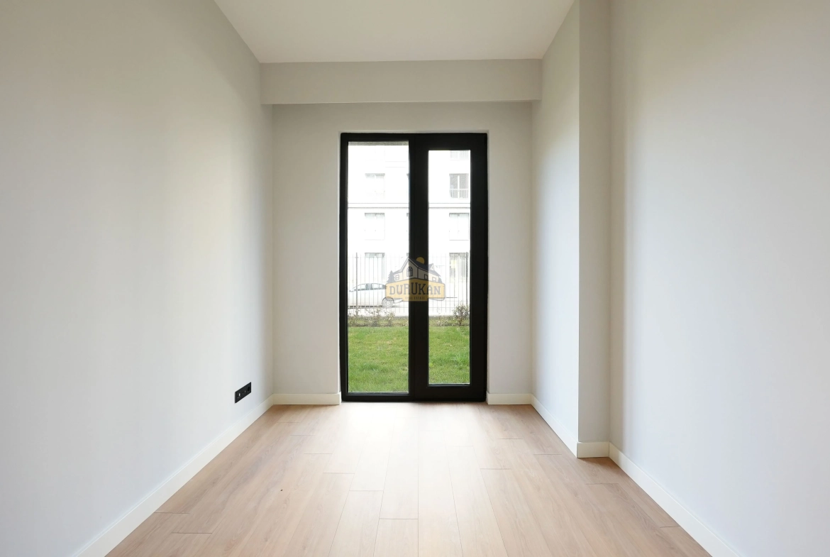 Çınarköy Kiralık Bahçe katı