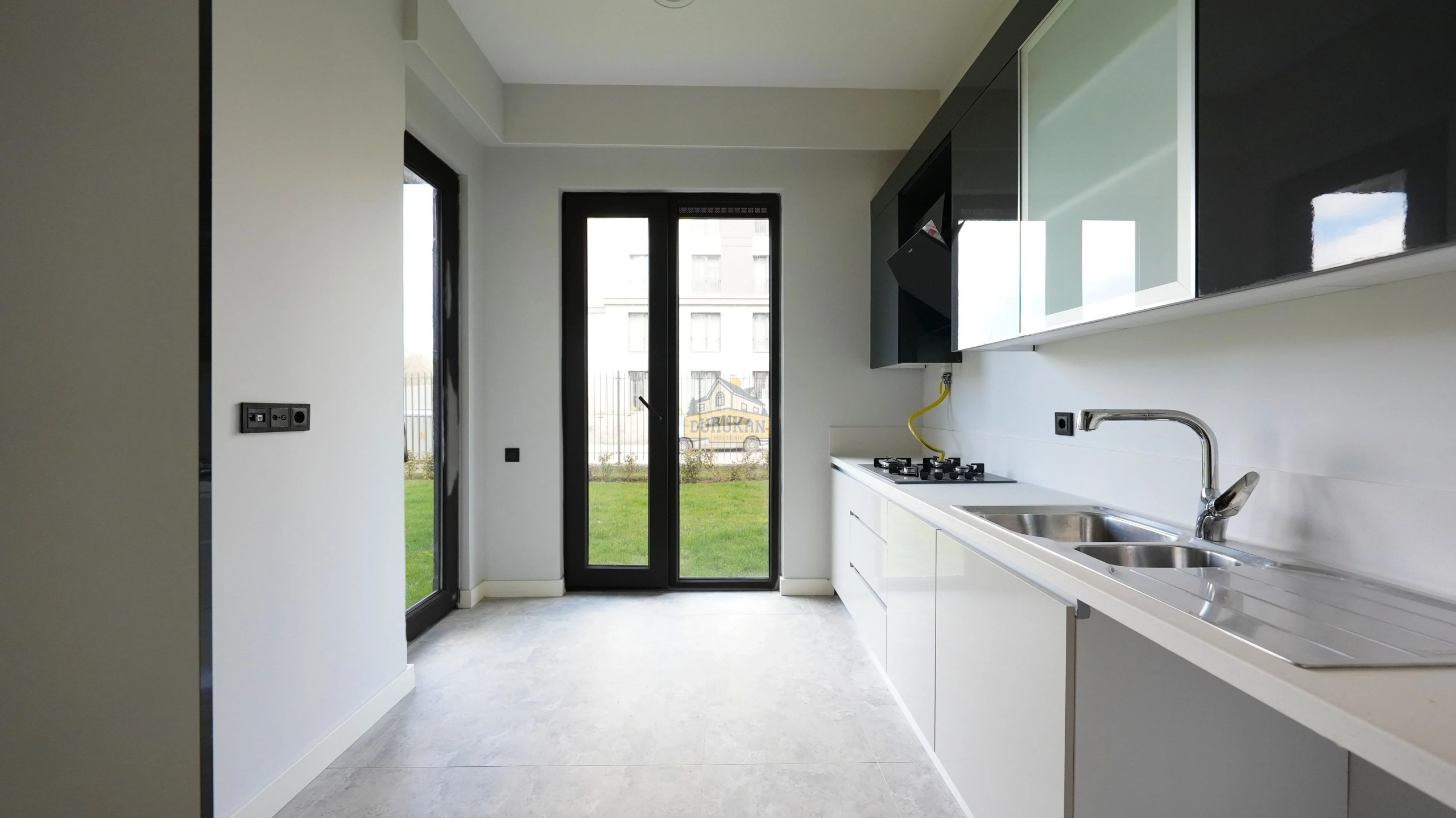 Çınarköy Kiralık Bahçe katı