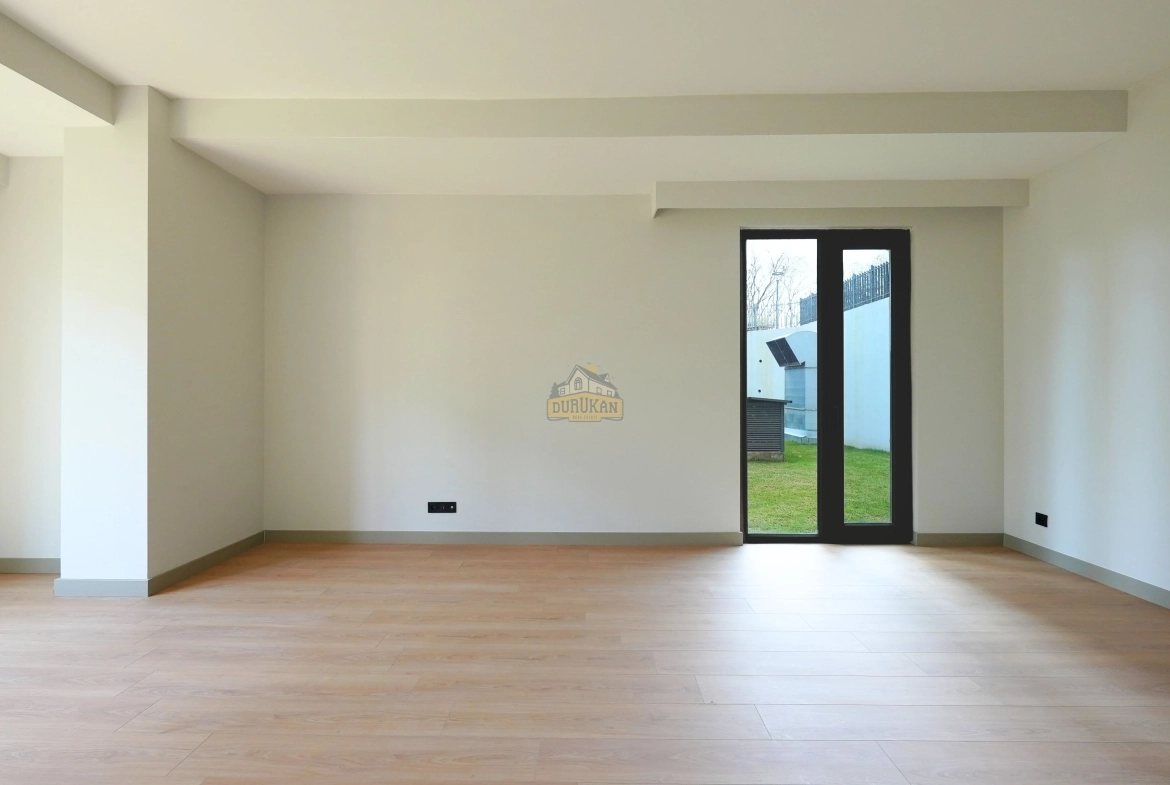 Çınarköy satılık bahçe katı