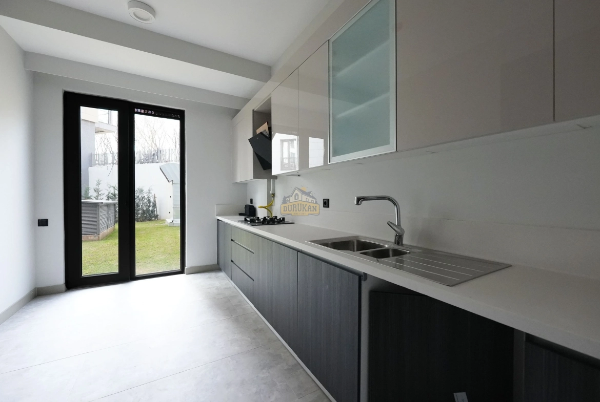 Çınarköy satılık bahçe katı