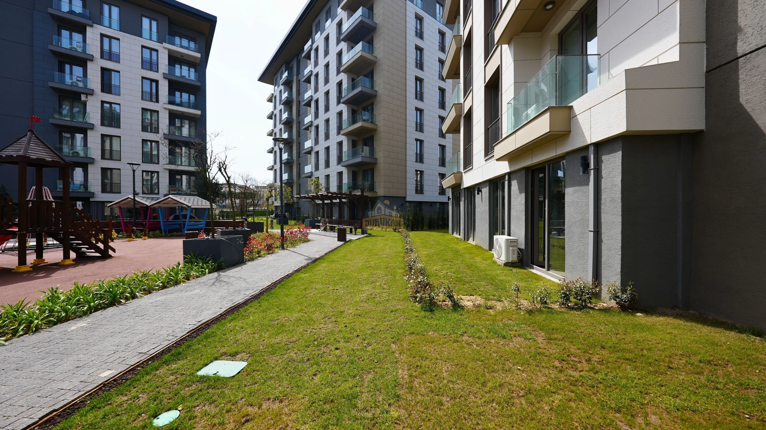 Çınarköy satılık bahçe katı