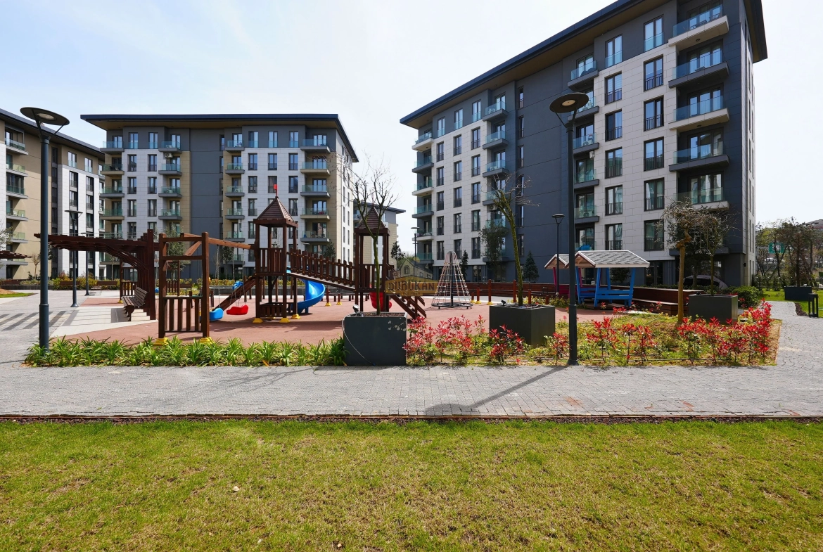 Çınarköy satılık bahçe katı