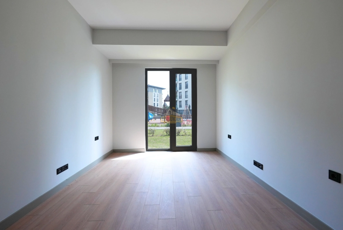 Çınarköy satılık bahçe katı