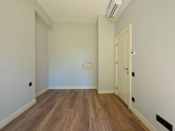 Çınarköy 1+1 Garden Floor Apartment for Sale — 60 m², Çekmeköy