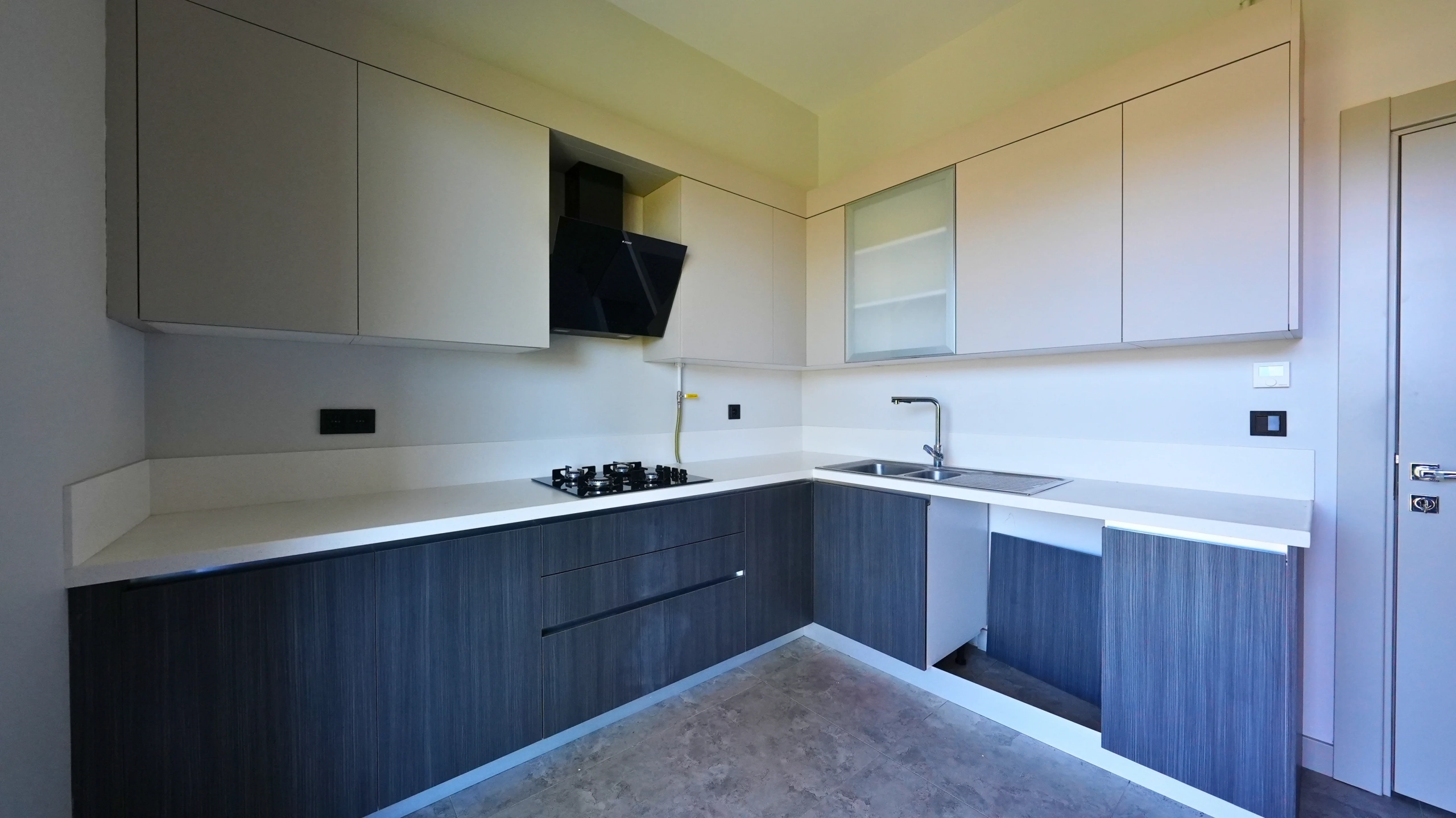 cinarkoy-3-1-satilik-daire-mutfak-balkon