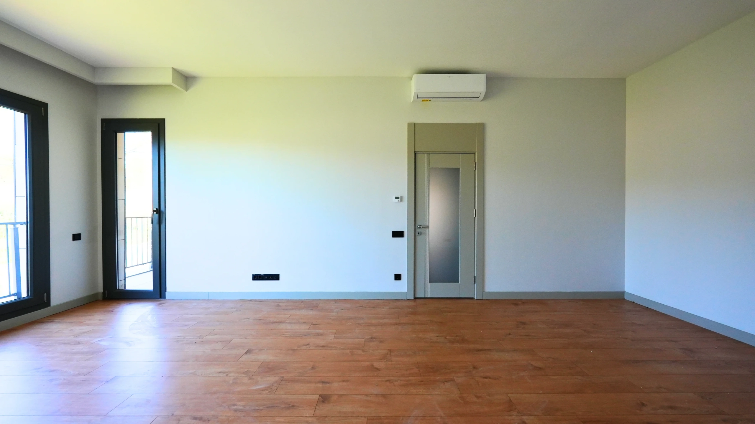 cinarkoy-3-1-satilik-daire-salon-1