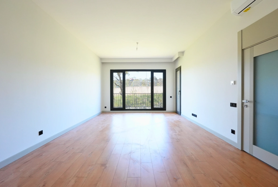 cinarkoy-3-1-satilik-daire-salon-2