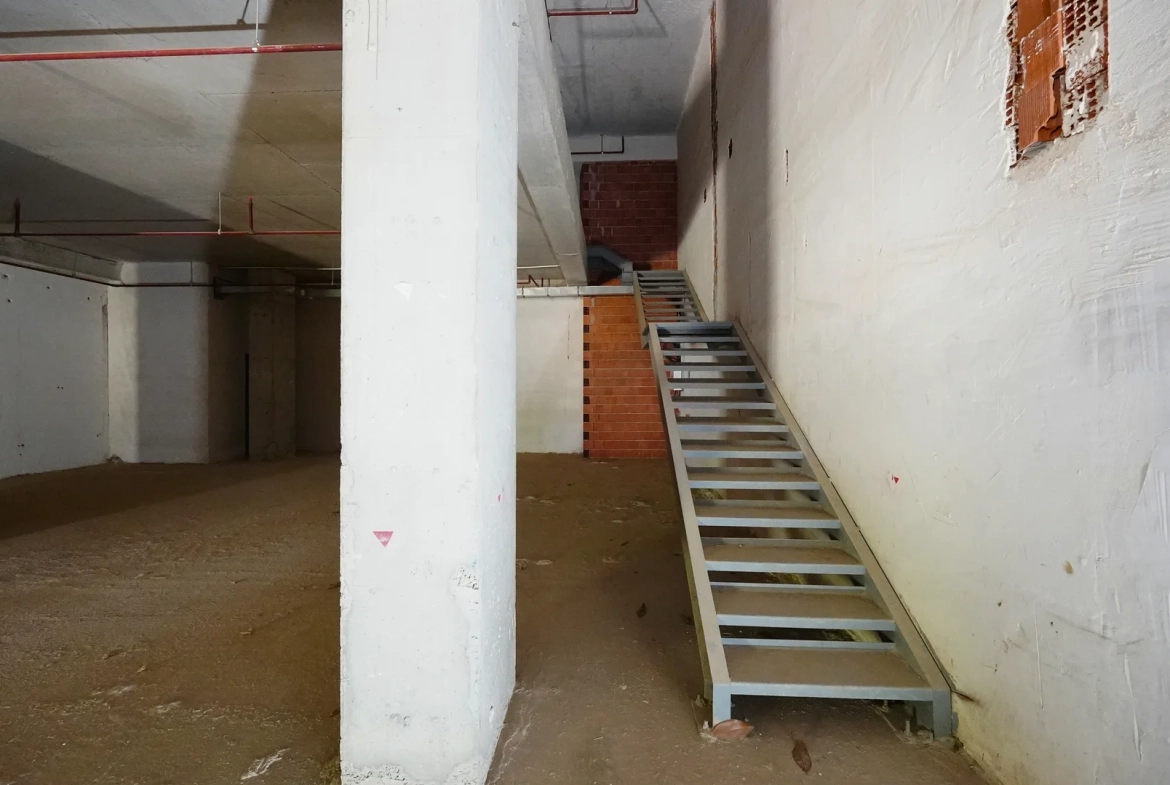 Çınarköy Evleri’nde Cadde Cepheli Kiralık Dükkan | Çekmeköy