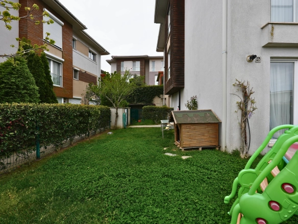 Dekar Asmalı Bahçeler 4+1 Satılık Villa – Geniş Bahçe, Bahçe Katı