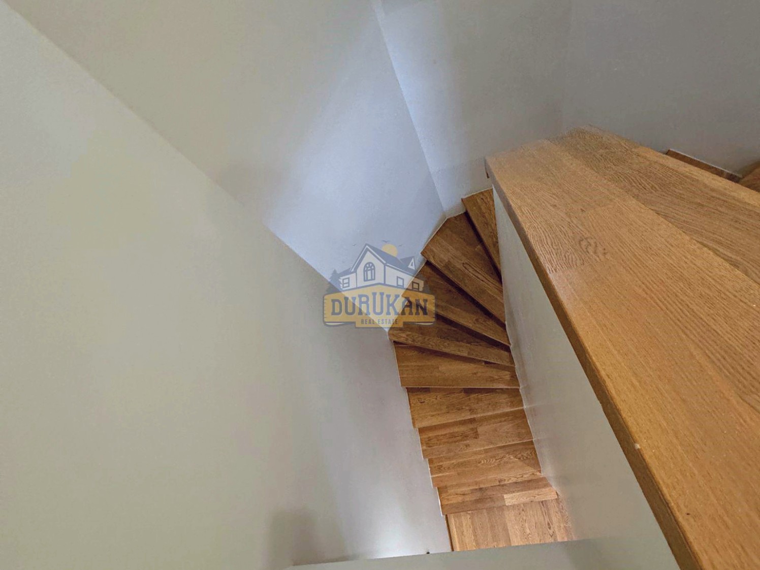 Zekeriyaköy 3+1 Kiralık